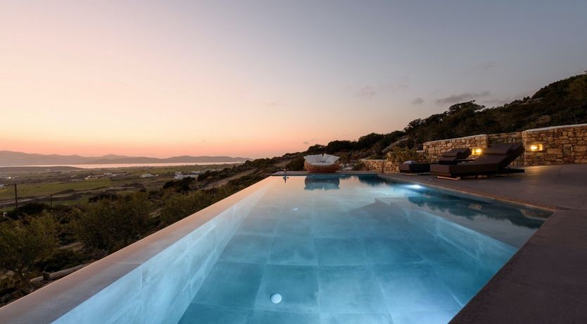 Photo of Shoreside Mirage