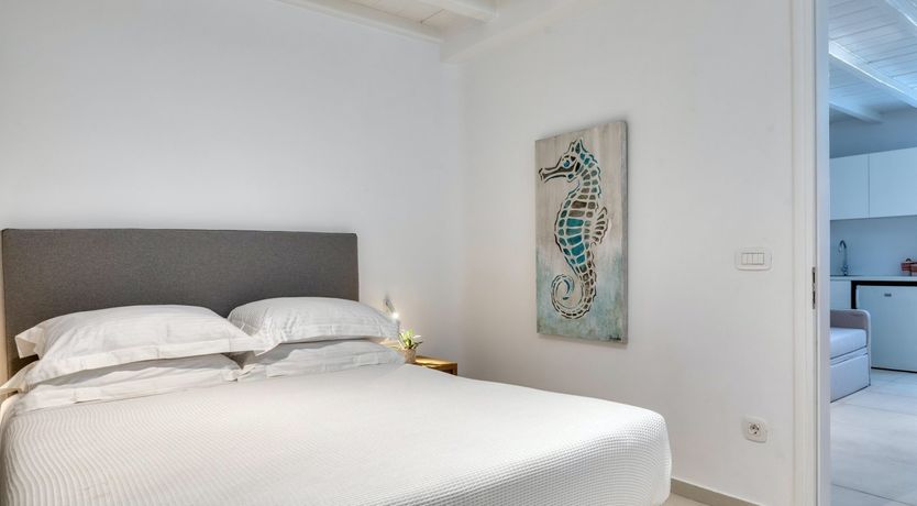 Photo of The Golden Paradise