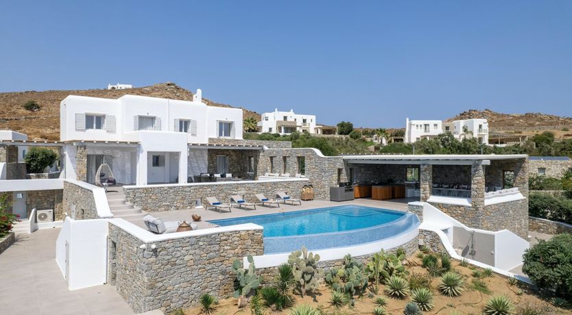 Photo of The Golden Paradise