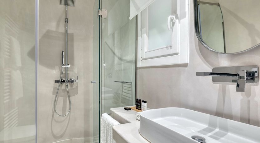 Photo of The Golden Paradise