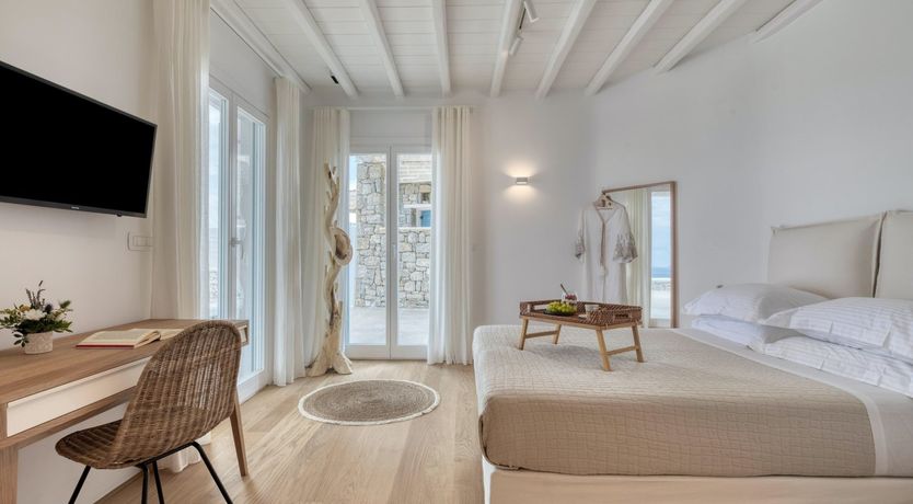 Photo of The Golden Paradise