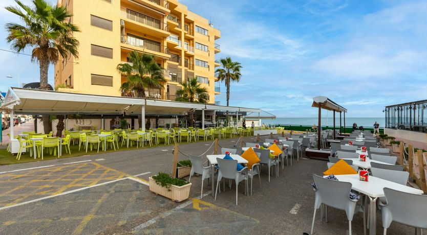 Photo of Sea Breeze Heaven