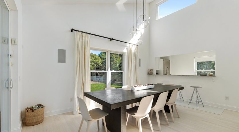 Photo of The Little Sparrow