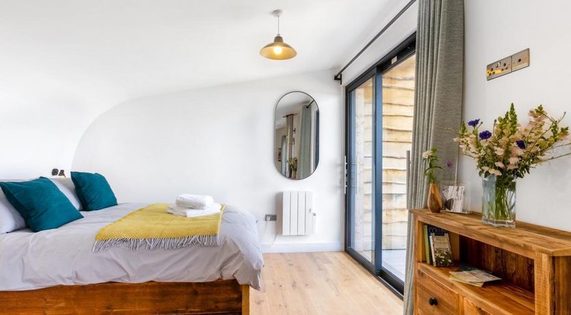 Photo of 1 Bed in Morwenstow