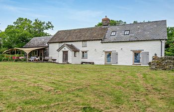 4 Bed in Hereford Holiday Cottage