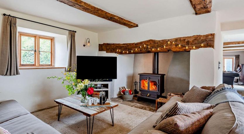 Photo of 4 Bed in Hay on Wye