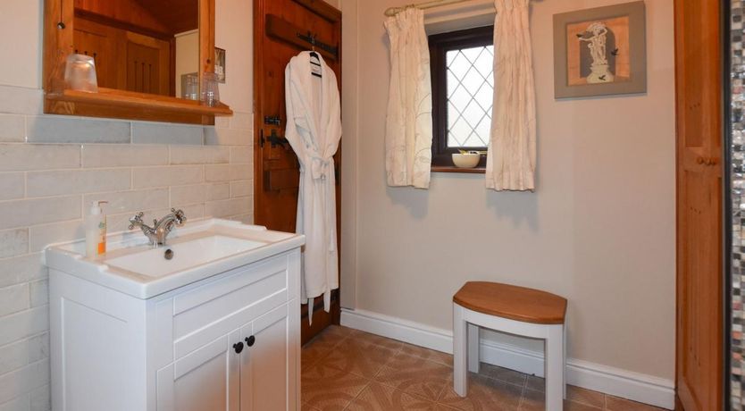 Photo of 1 Bed in Rushton Spencer