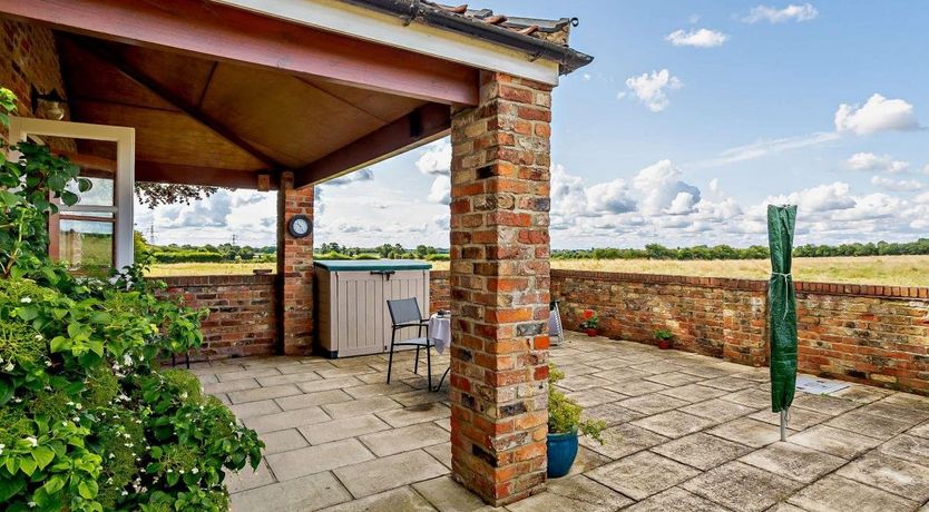 Photo of 1 Bed in High Catton