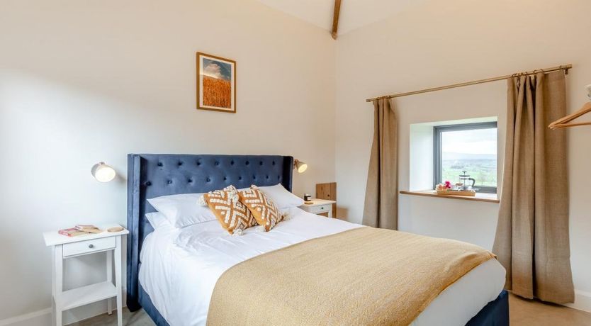 Photo of 2 Bed in Collington