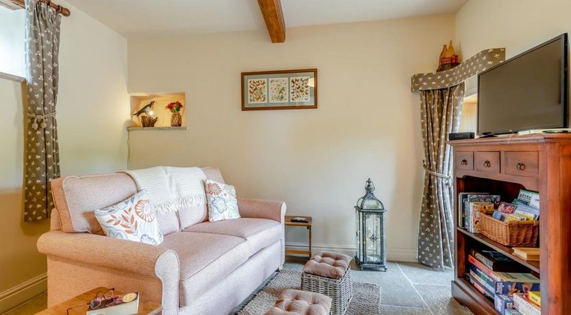 Photo of 1 Bed in Onecote