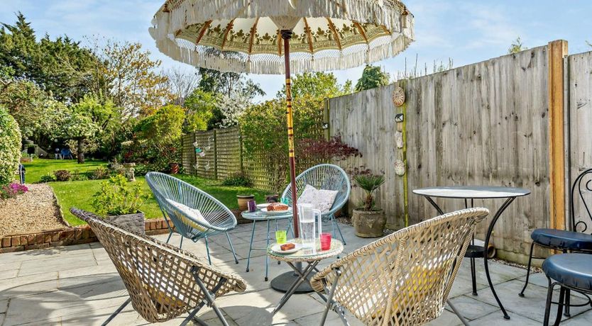 Photo of 2 Bed in Poole