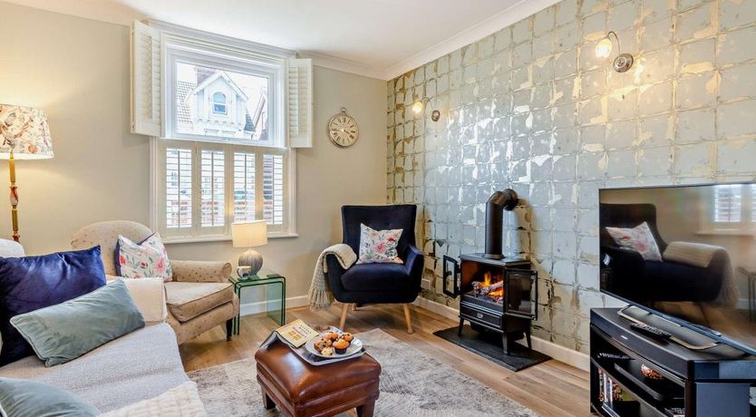 Photo of 2 Bed in Poole