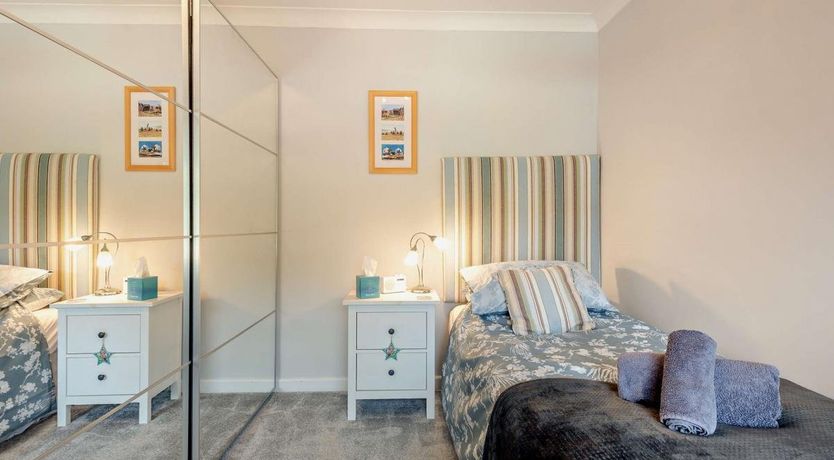 Photo of 2 Bed in Poole