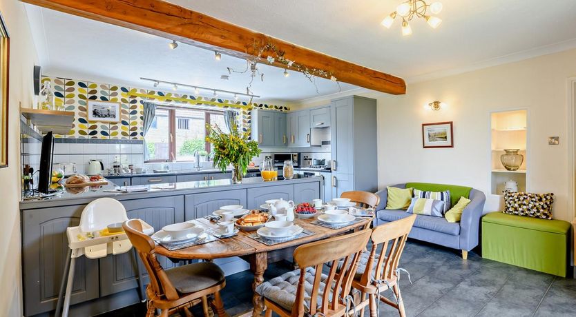 Photo of 3 Bed in Whitby