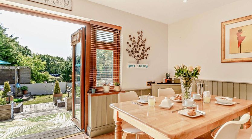 Photo of 2 Bed in Carmarthen