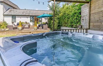 2 Bed in Carmarthen Holiday Cottage