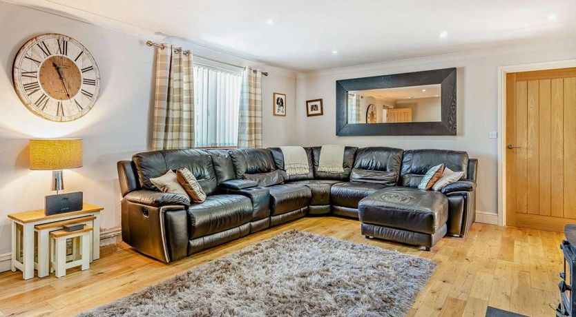 Photo of 2 Bed in St Clears