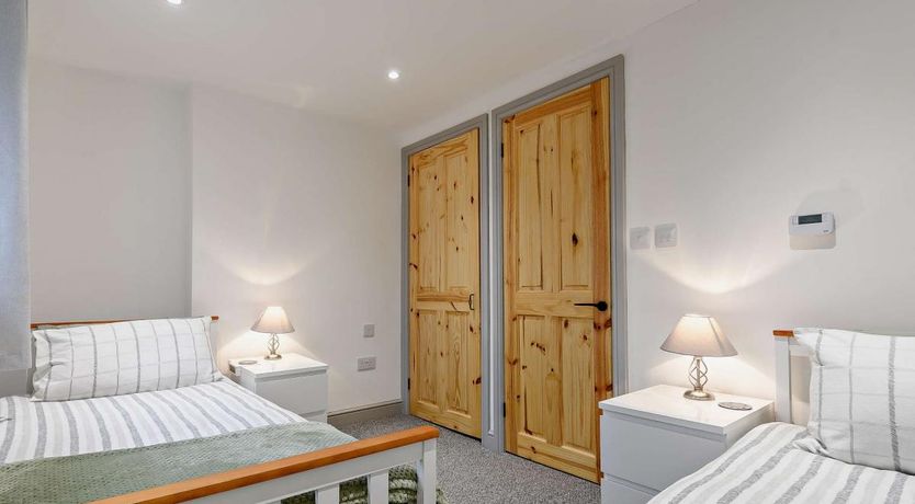 Photo of 2 Bed in Upton St. Leonards