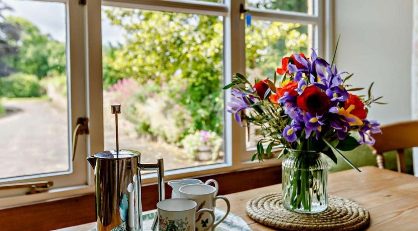 Photo of 3 Bed in East Chinnock