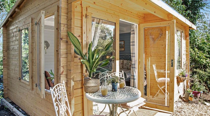 Photo of 1 Bed in Llanrhaeadr