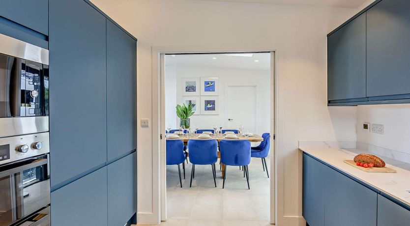 Photo of 6 Bed in Bideford