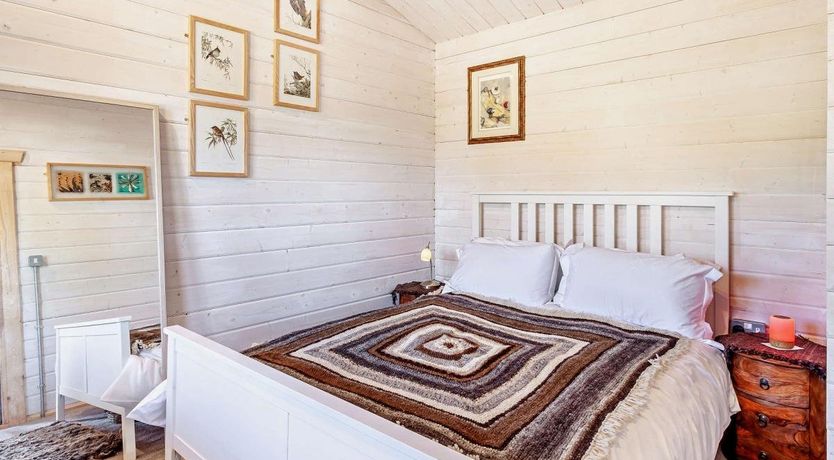 Photo of 1 Bed in Claverham