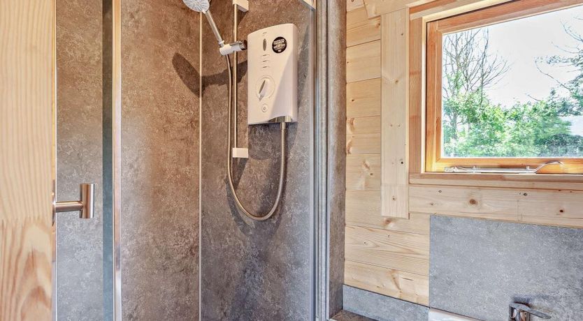 Photo of 1 Bed in Claverham