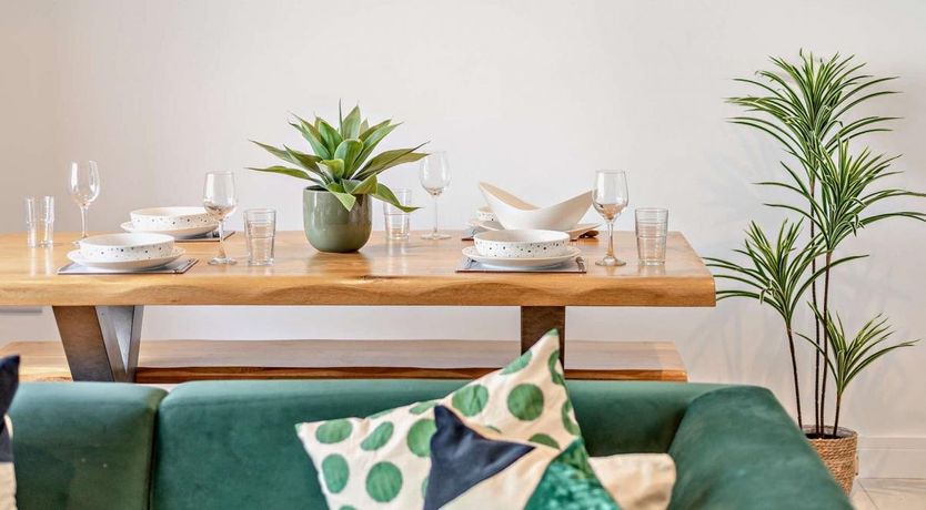 Photo of 2 Bed in Westward Ho