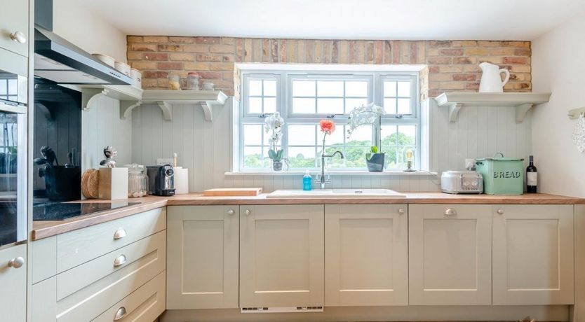 Photo of 2 Bed in Kirkby-on-Bain