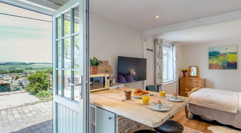 Photo of 1 Bed in Wormhill