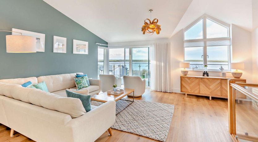 Photo of 4 Bed in Bideford