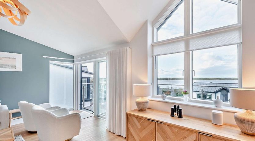 Photo of 4 Bed in Appledore