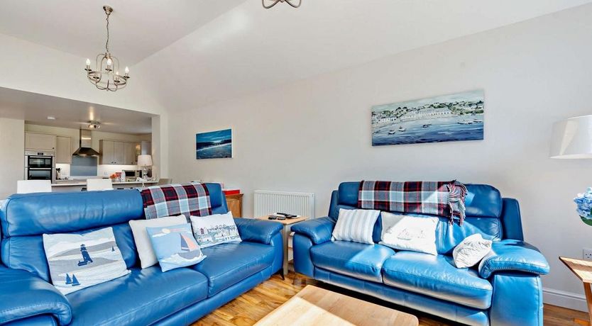 Photo of 3 Bed in St. Florence