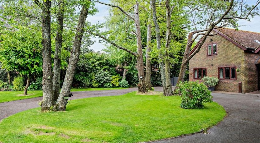 Photo of 2 Bed in Burton