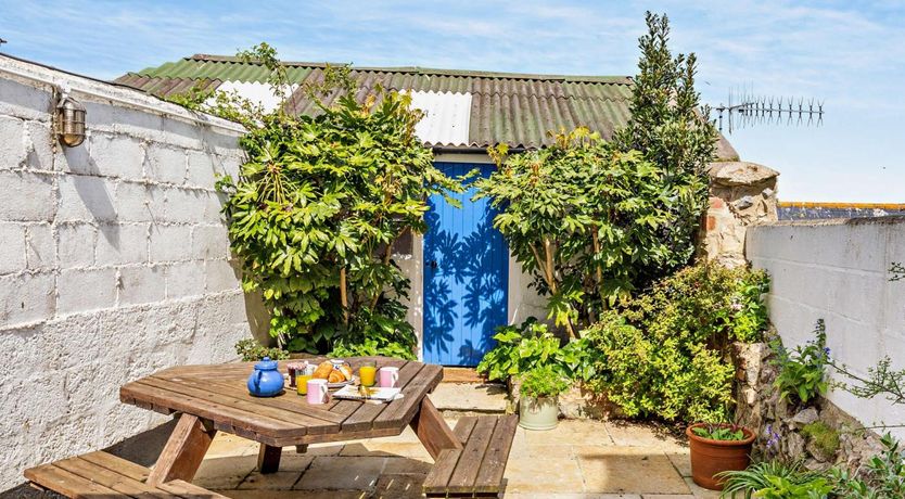 Photo of 3 Bed in Lyme Regis