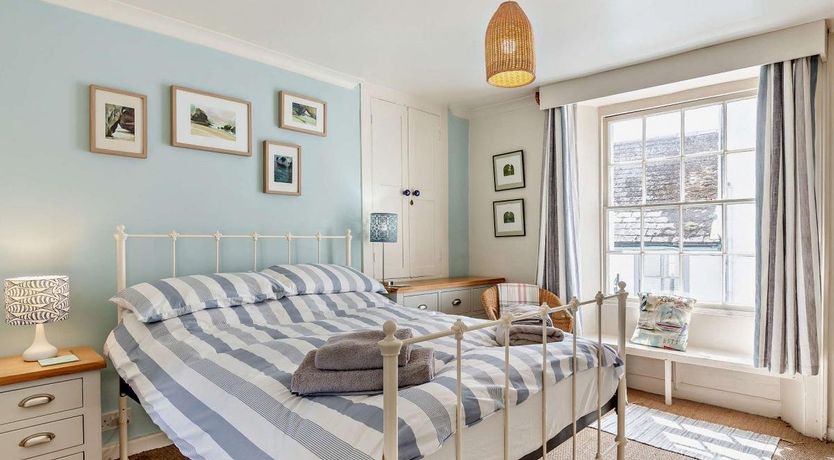 Photo of 3 Bed in Lyme Regis