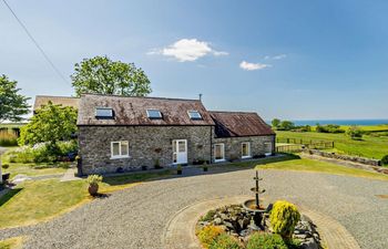 Barn in West Wales Holiday Cottage