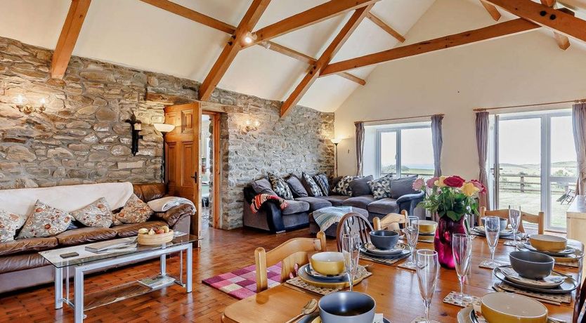 Photo of 4 Bed in Llanrhystud