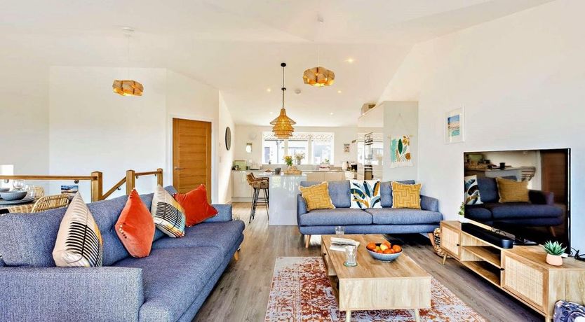 Photo of 3 Bed in Appledore