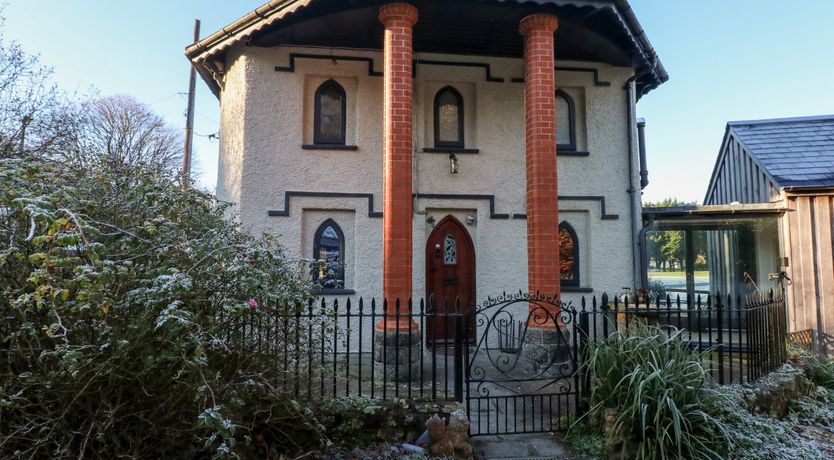 Photo of Llwyngwair Lodge