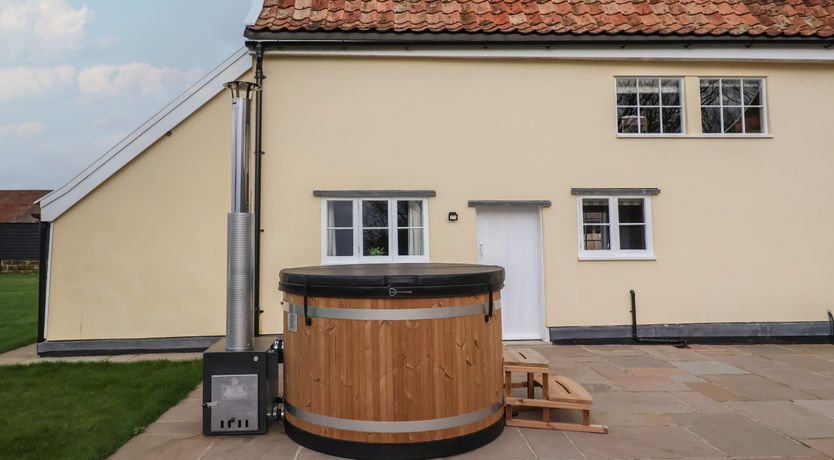 Photo of South Grange House & Cottage