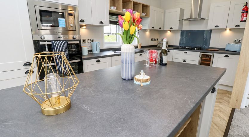 Photo of 48 Crosswinds