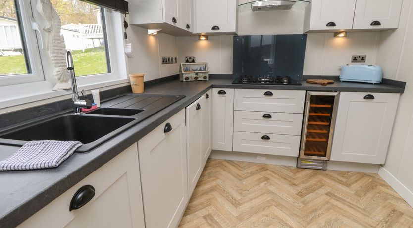 Photo of 48 Crosswinds