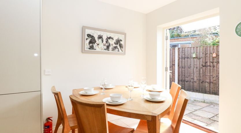 Photo of 30 Burtons Mill