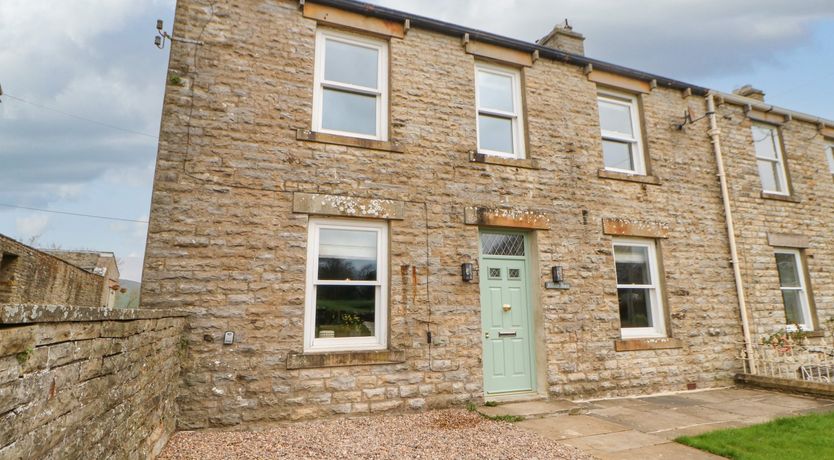 Photo of Hillside House