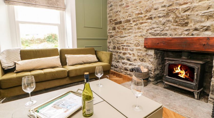 Photo of Hillside House