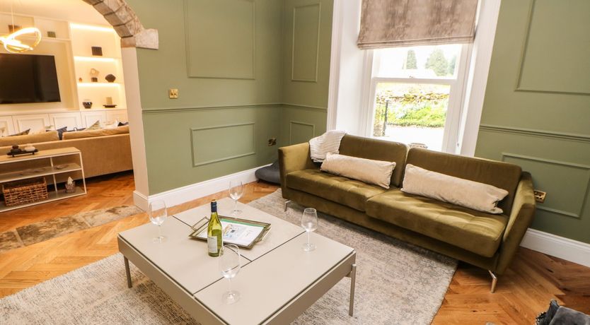 Photo of Hillside House