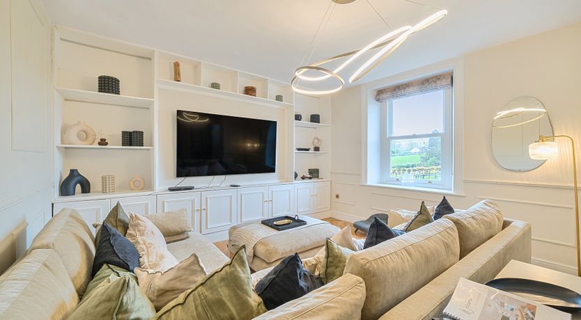 Photo of Hillside House