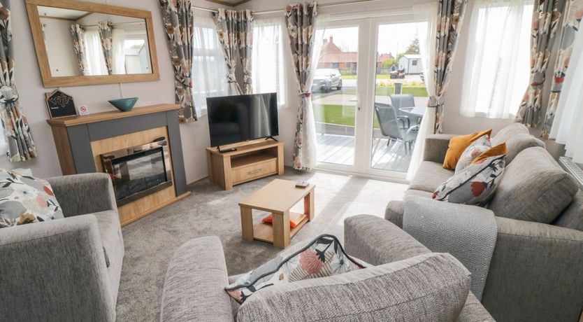 Photo of Lodge 7 - Seabreeze Retreat