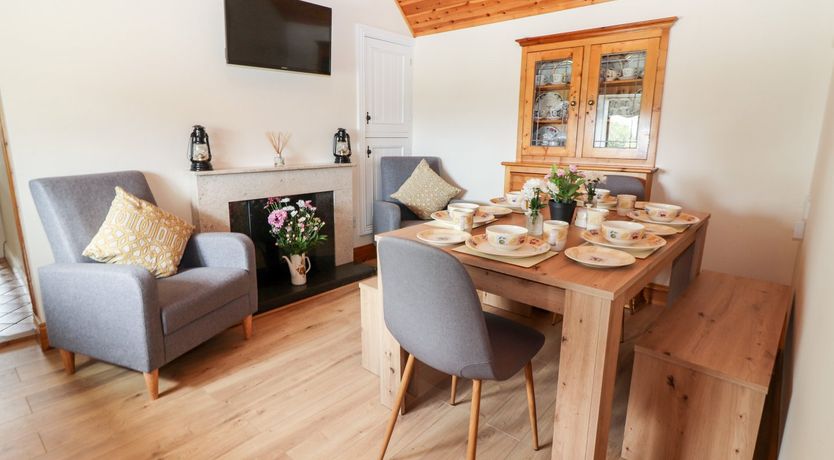 Photo of Sweeney's Cottage